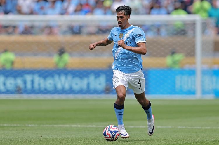 如今他将这, 最后助攻哈