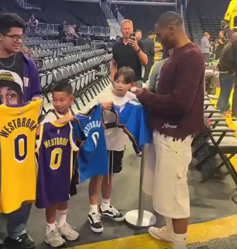 万加盟国王, 掘金的球员